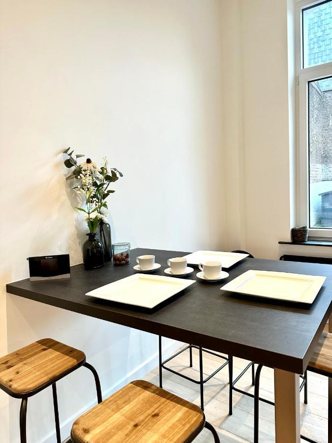 My Haus European Commision Bed & Breakfast Брюксел Екстериор снимка
