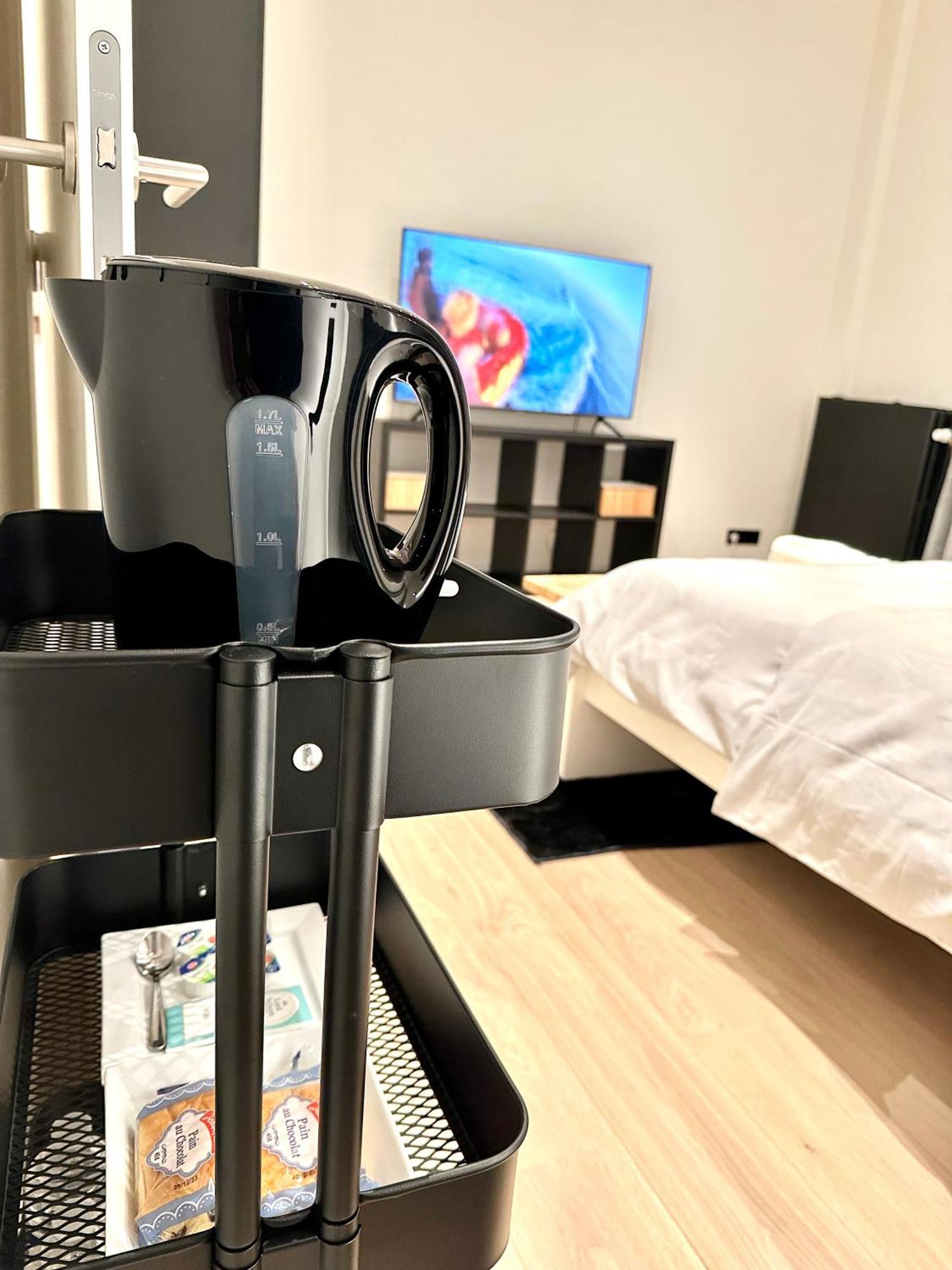 My Haus European Commision Bed & Breakfast Брюксел Екстериор снимка