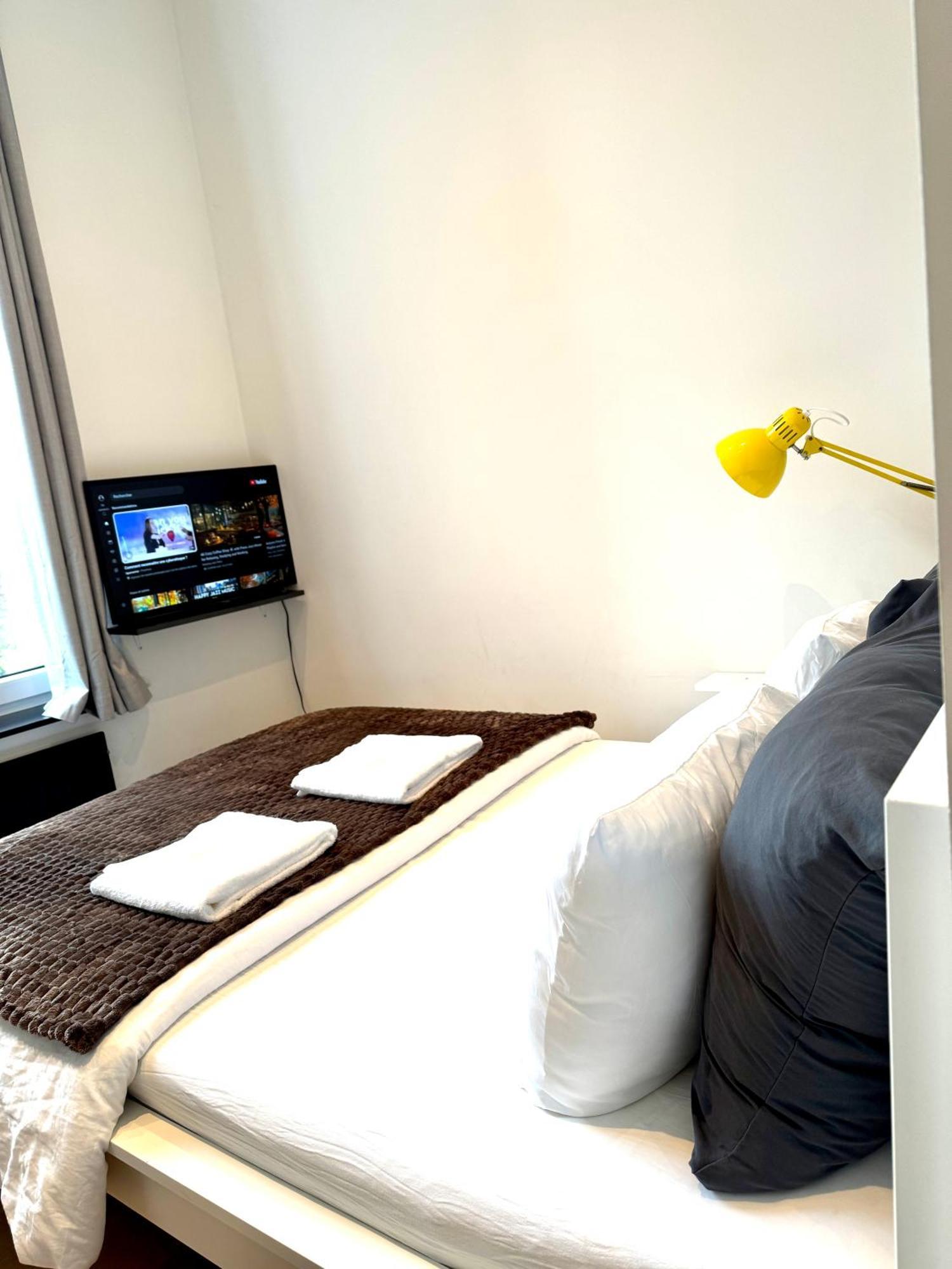 My Haus European Commision Bed & Breakfast Брюксел Екстериор снимка